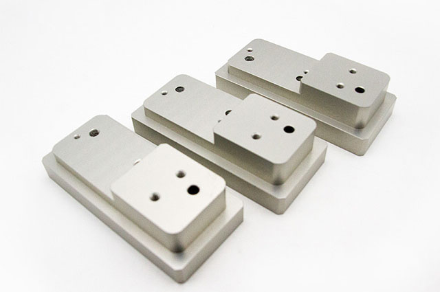 cnc加工中心大批量生產如何保證產品精度？