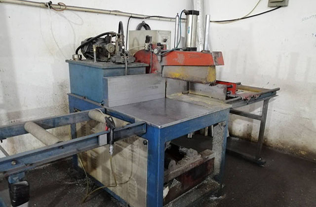 如何在不銹鋼五軸加工中心切削過程中快速降溫？