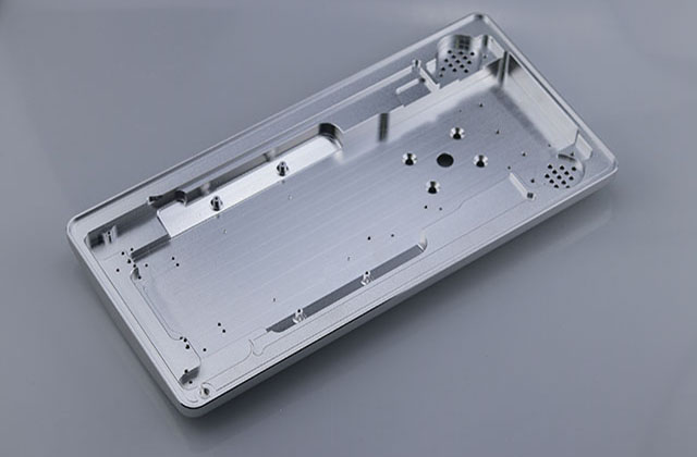 大型CNC醫療零件加工好還是雕銑機好 大型CNC醫療零件加工好還是雕銑機好