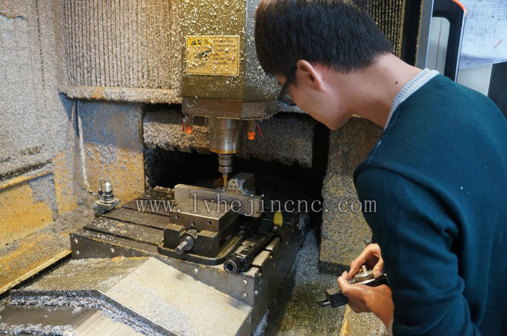 員工調機中1 員工調機中1