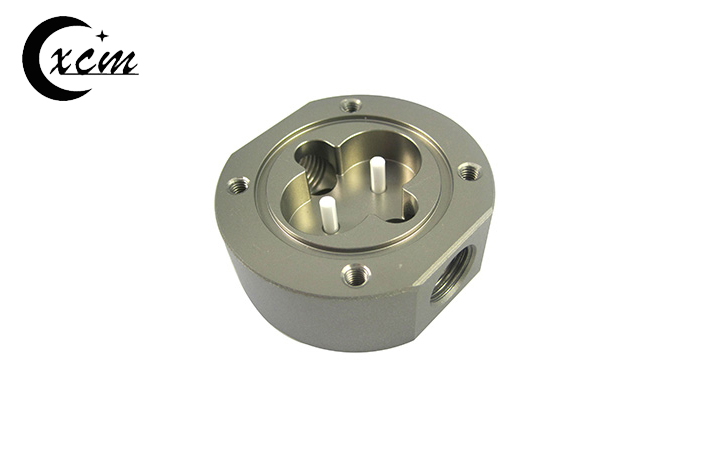 醫療及塑料機加工 醫療及塑料機加工